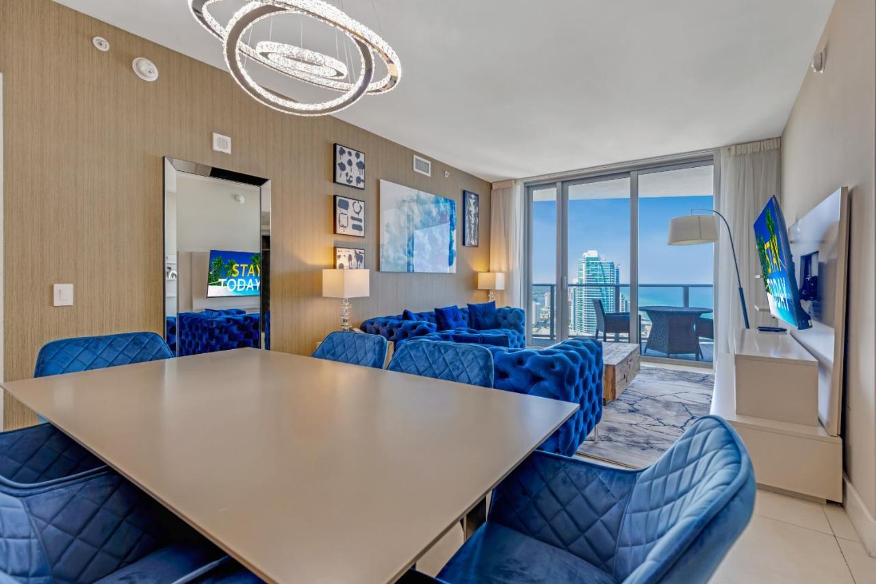The Ultimate Resort - Beachfront 2 Bedroom Apartment With Direct Ocean View, Rooftop Pool, Hot Tub And Gym Hollywood Exteriör bild