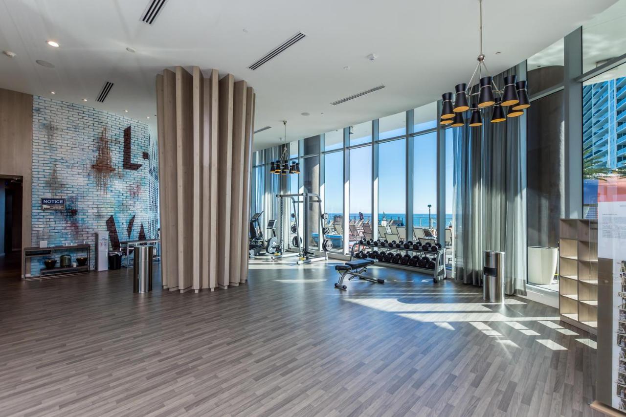 The Ultimate Resort - Beachfront 2 Bedroom Apartment With Direct Ocean View, Rooftop Pool, Hot Tub And Gym Hollywood Exteriör bild
