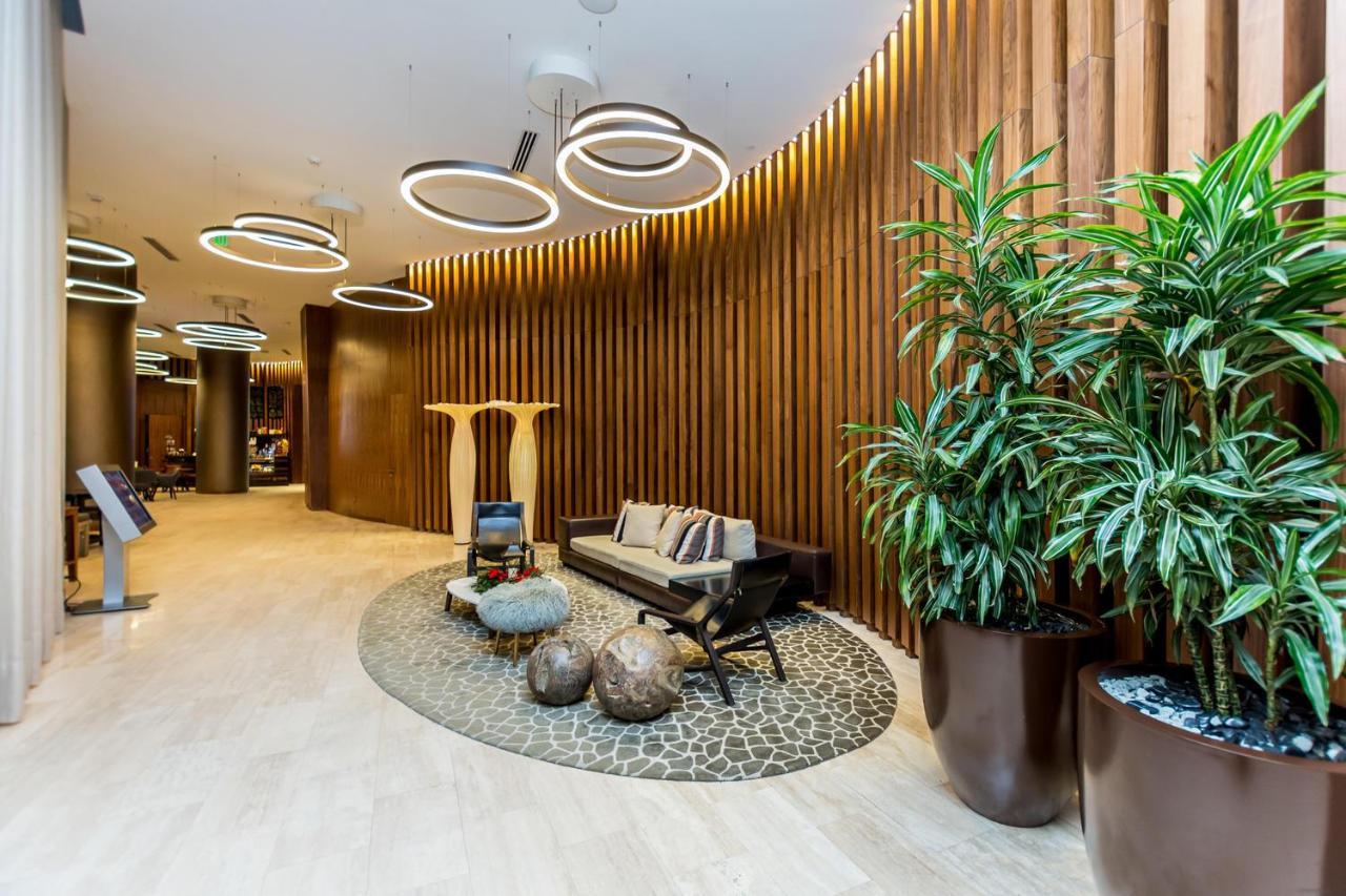 The Ultimate Resort - Beachfront 2 Bedroom Apartment With Direct Ocean View, Rooftop Pool, Hot Tub And Gym Hollywood Exteriör bild
