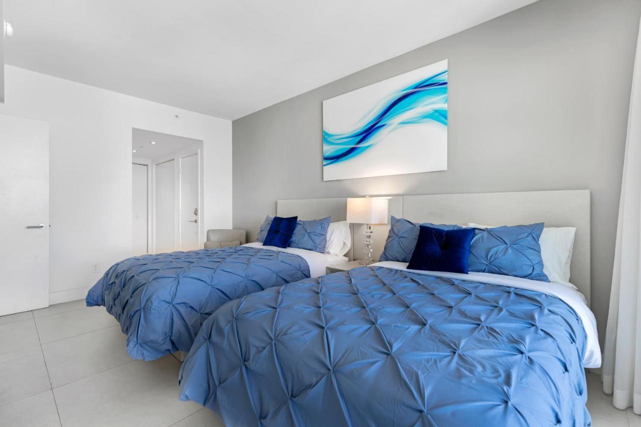 The Ultimate Resort - Beachfront 2 Bedroom Apartment With Direct Ocean View, Rooftop Pool, Hot Tub And Gym Hollywood Exteriör bild